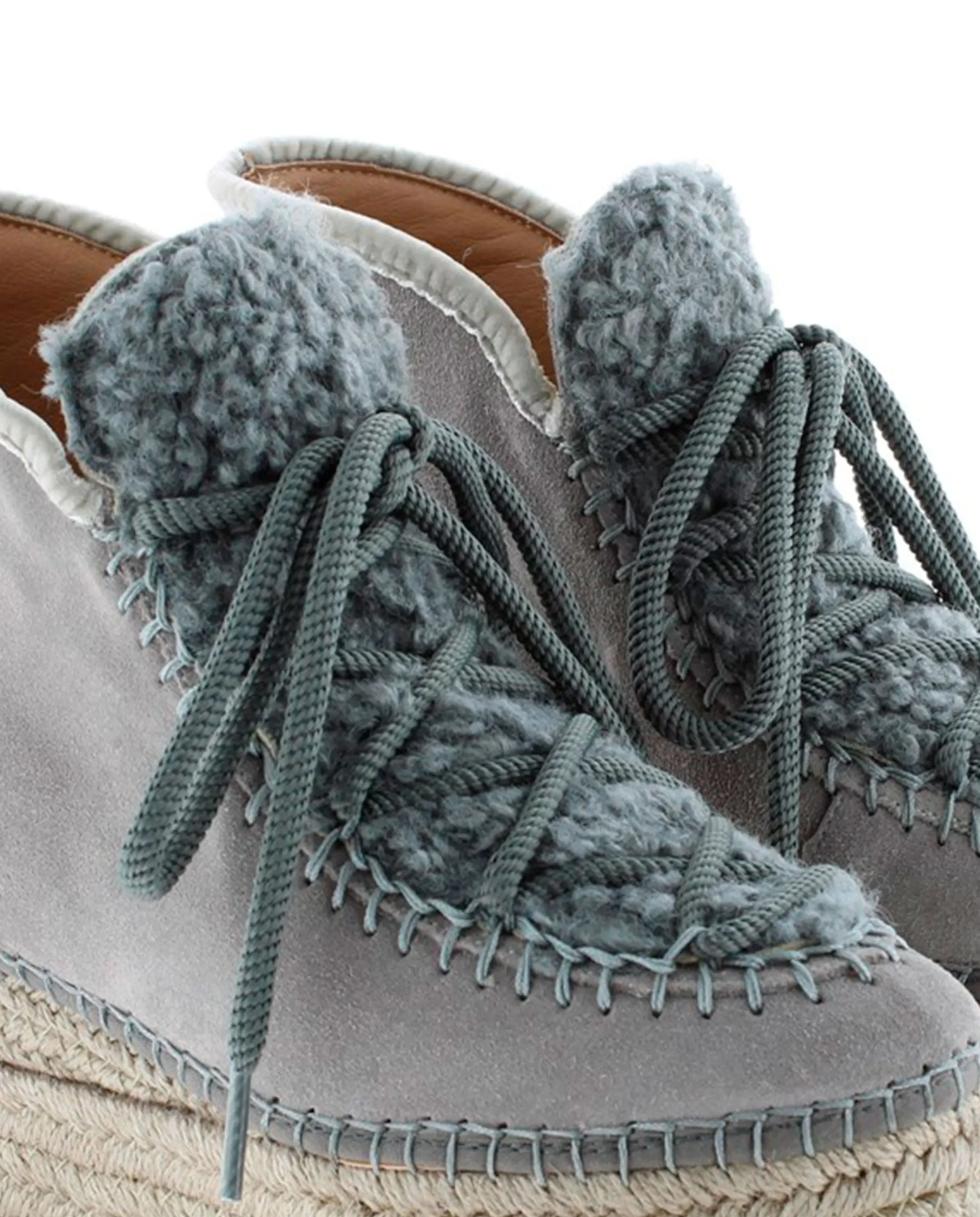 Bota baja borreguito en serraje gris Creta