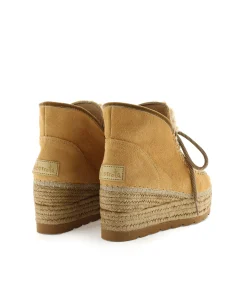 Bota baja borreguito en serraje camel Creta