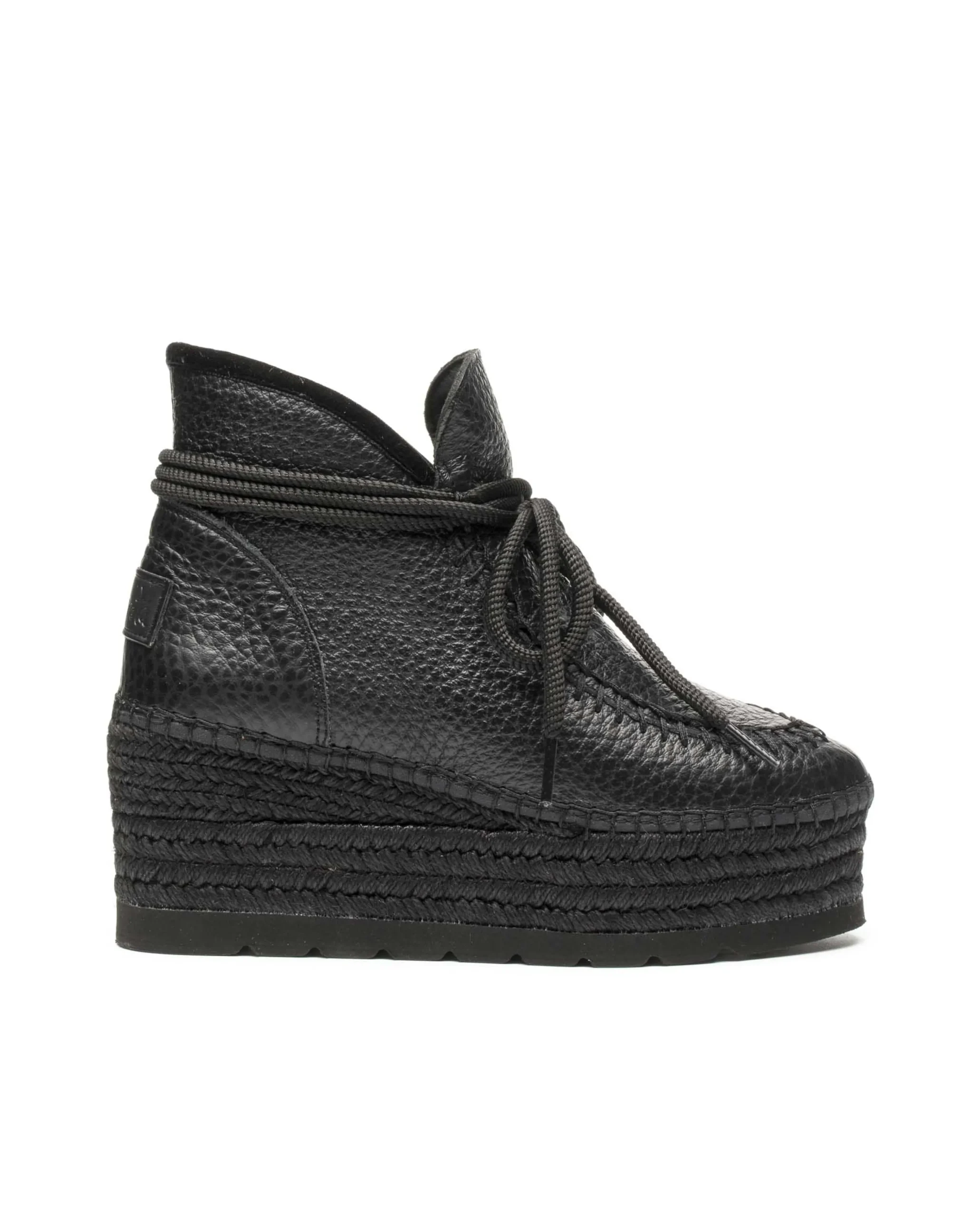 Bota baja en bost negro Creta