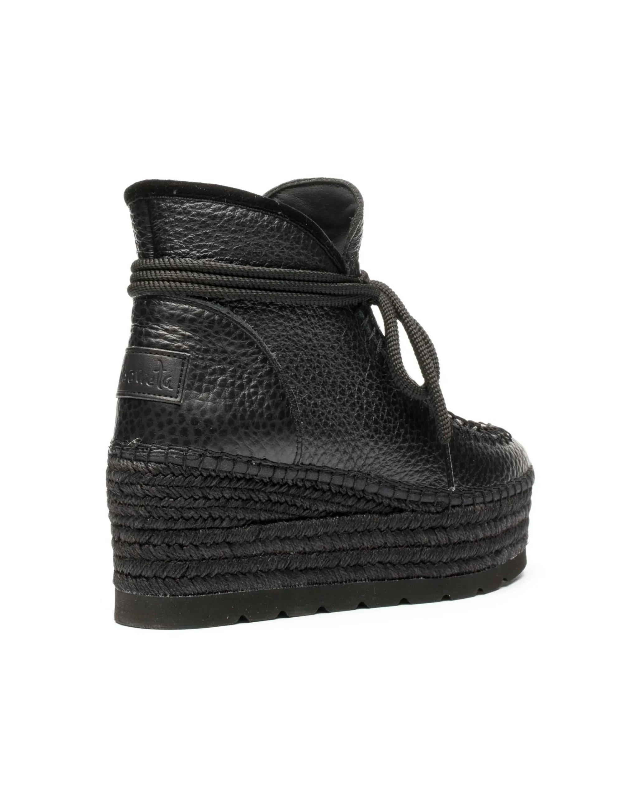 Bota baja en bost negro Creta