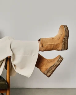 Bota Cowboy en serraje camel Creta