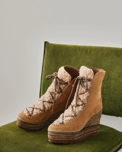 Botin borreguito en serraje camel Tilo 7