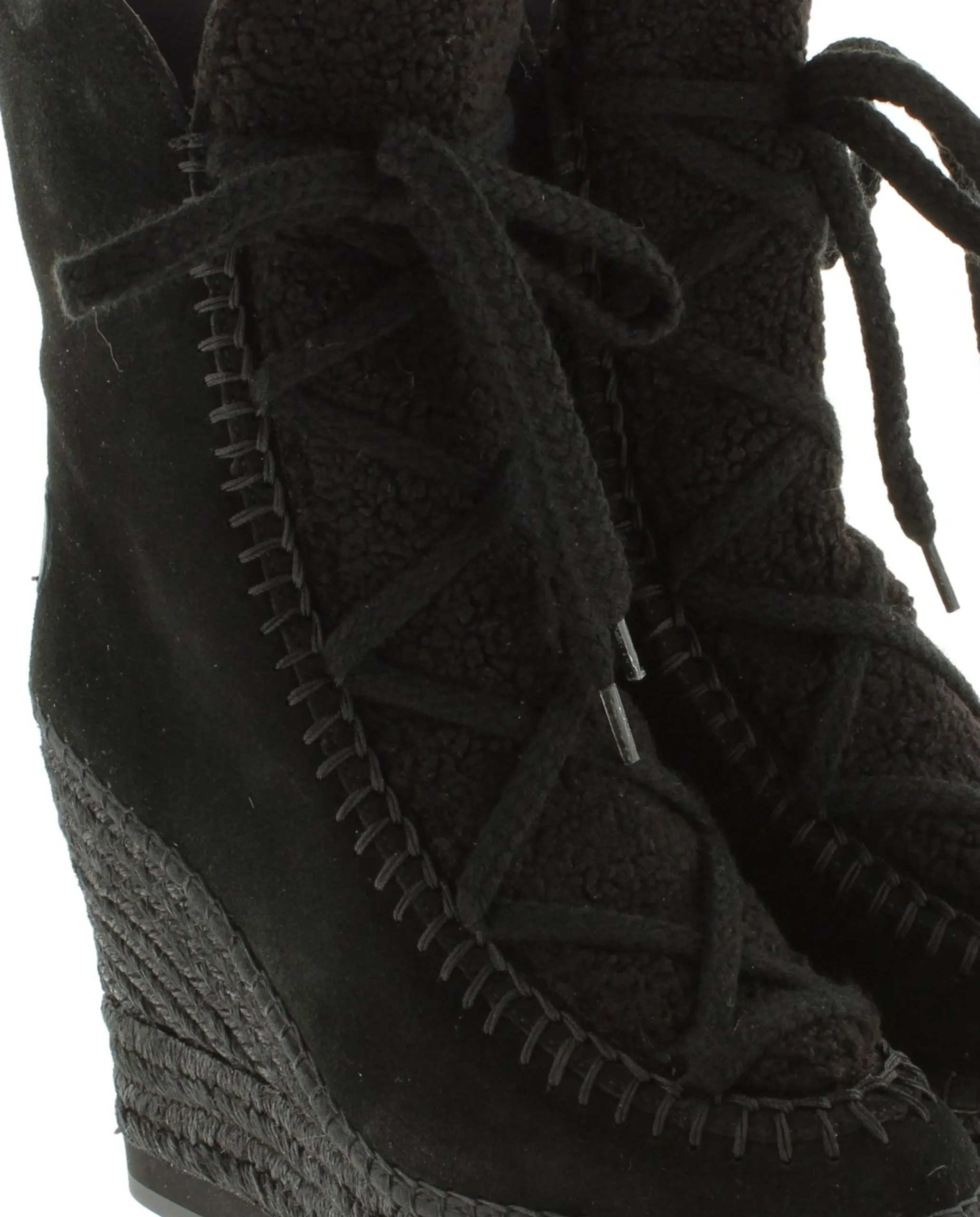 Botin borreguito en serraje negro Tilo 7