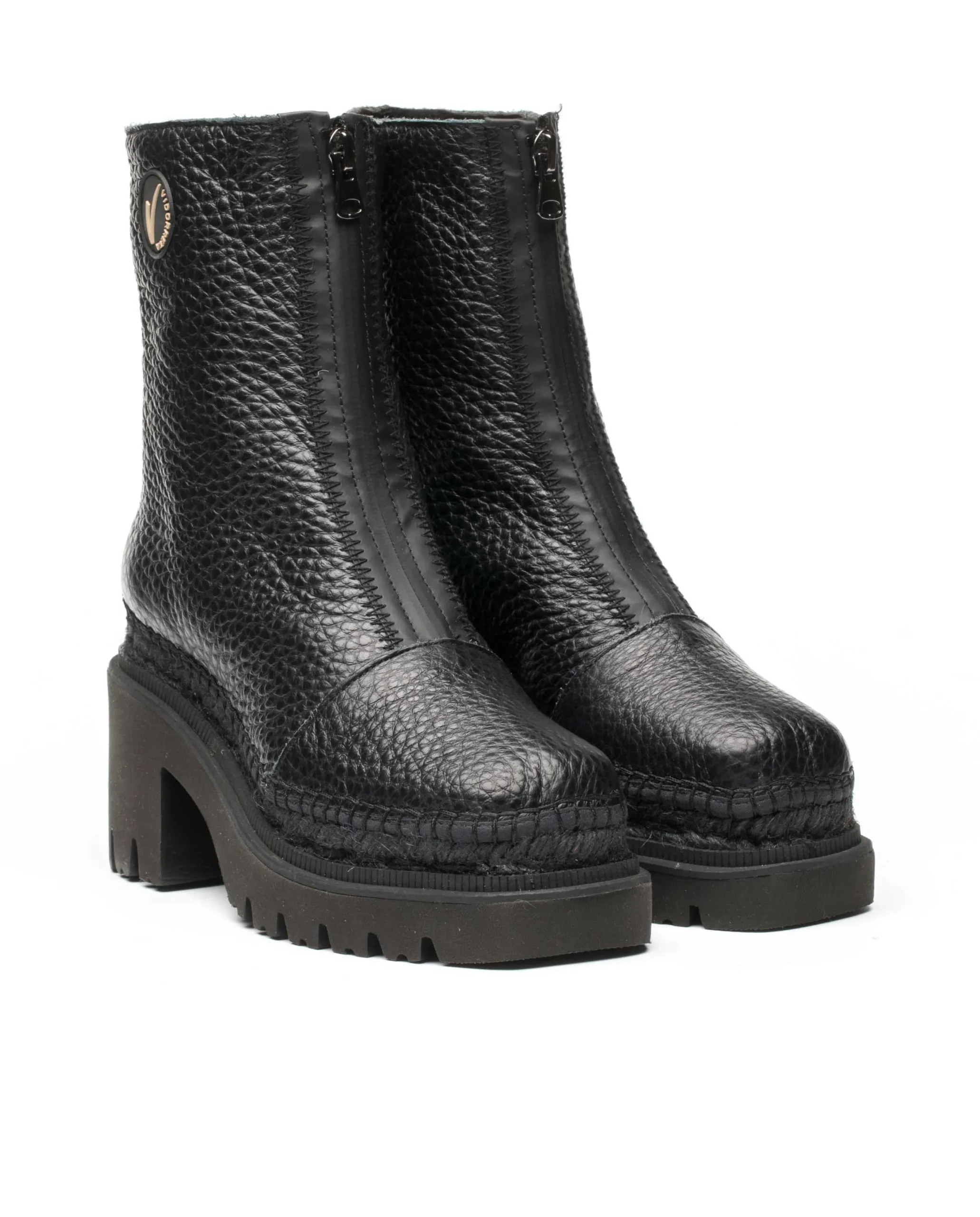 Botin en bost negro Panteta