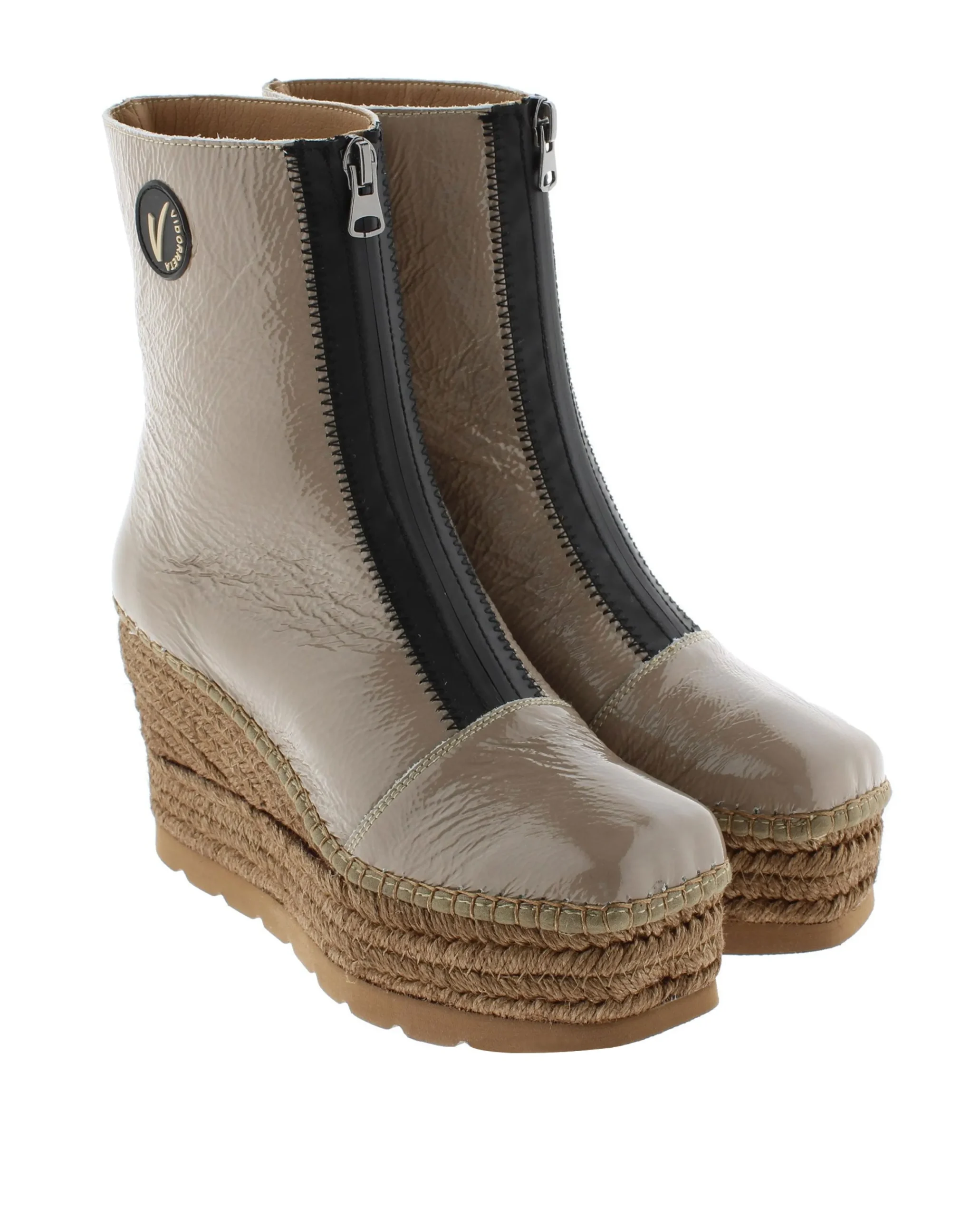 Botin en charol piedra Tilo 5