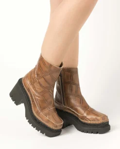 Botin en Cocco Koda cuero Panteta