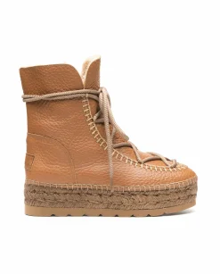Botin plataforma en bost camel Merce Doble