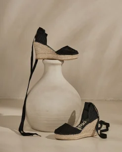 Campesina pico serraje negro Tilo 7