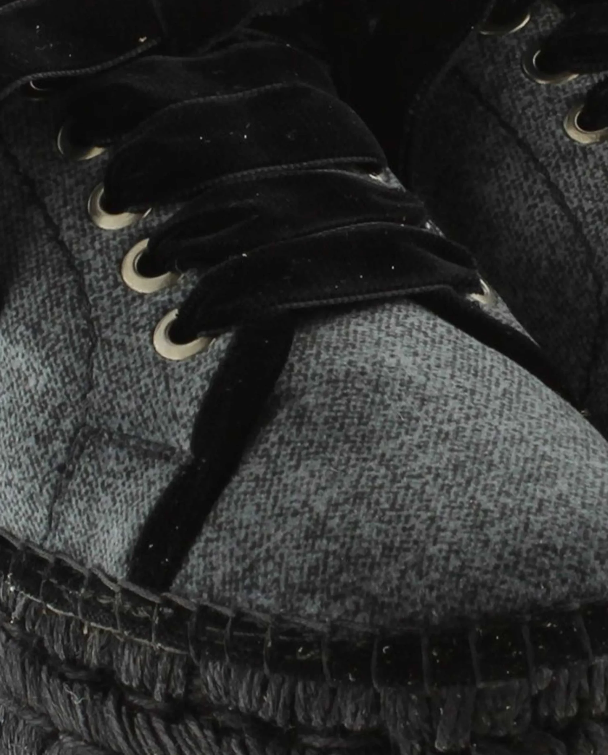 Deportivo de terciopelo negro Merce Doble