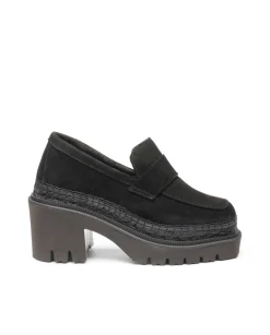Mocasín de tacón en serraje negro Panteta