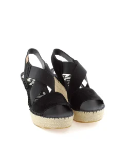 Sandalia elásticos en serraje negro Dominica