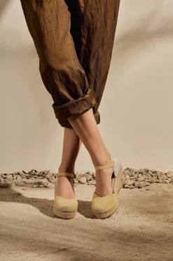 Sandalia pico serraje limon Tilo 5