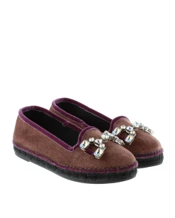 Slipper detalle en terciopelo berenjena Pitiusa