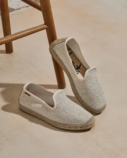 Slipper en rafia trenza crudo Borneo