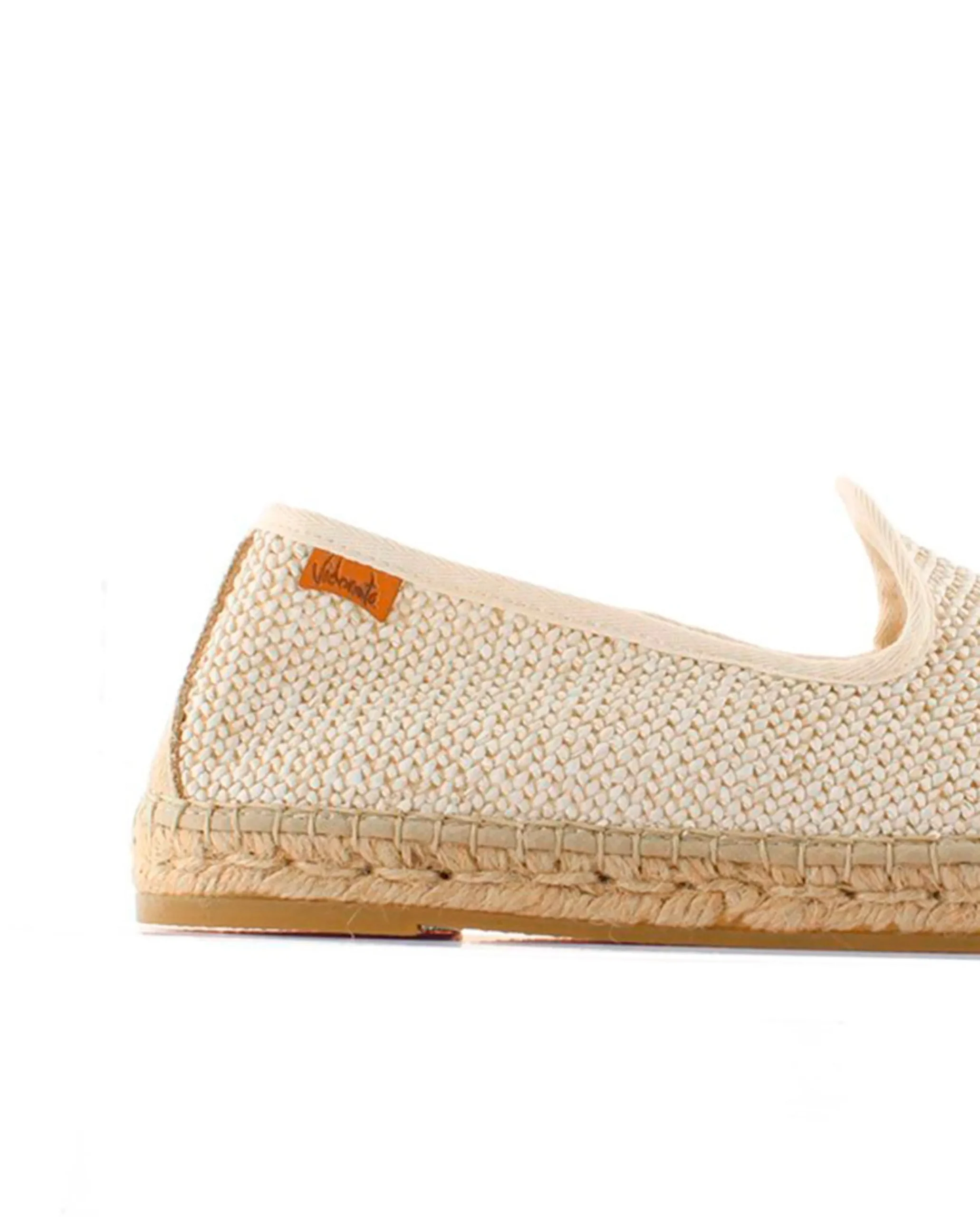 Slipper en rafia trenza crudo Borneo