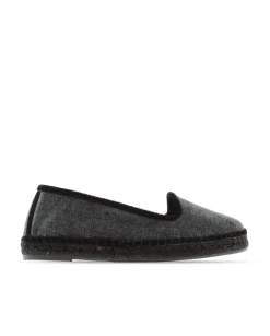 Slipper en terciopelo negro Pitiusa