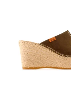 Zueco en serraje kaki Dominica